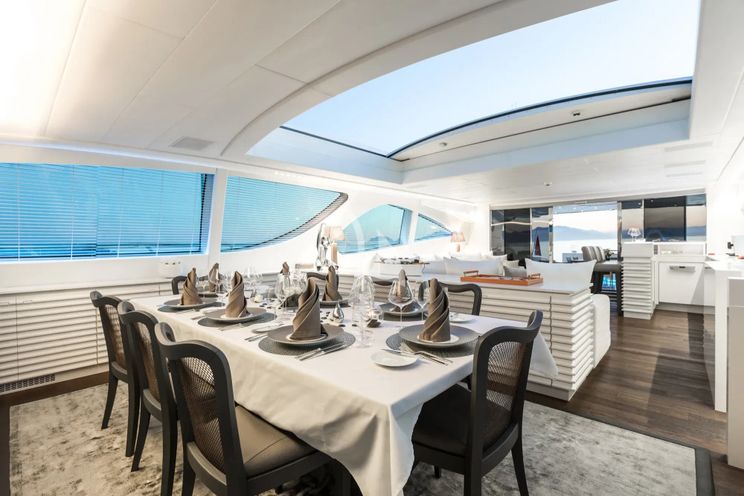 Charter Yacht BEACHOUSE - Mangusta 130 - 4 Cabins - Nassau - Exumas - Bahamas