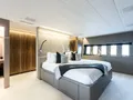 BEACHOUSE Mangusta 130 - master cabin BEACHOUSE Mangusta 130 - master cabin