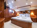 BEIJA FLORE Eurocraft 92 VIP cabin BEIJA FLORE Eurocraft 92 VIP cabin