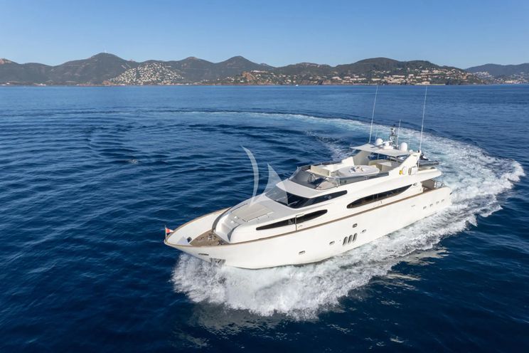 Charter Yacht BEIJA FLORE - Eurocraft 92 - 5 Cabins - St Tropez - Cannes - Monaco - Antibes - French Riviera