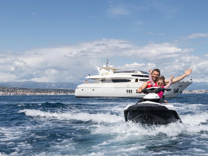 BEIJA FLORE Eurocraft 92 jet ski BEIJA FLORE Eurocraft 92 jet ski