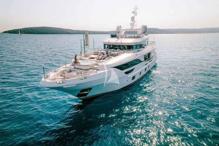 Charter Yacht BELLA VITA - Benetti Delfino 95 - 5 Cabins - Trogir - Split - Dubrovnik