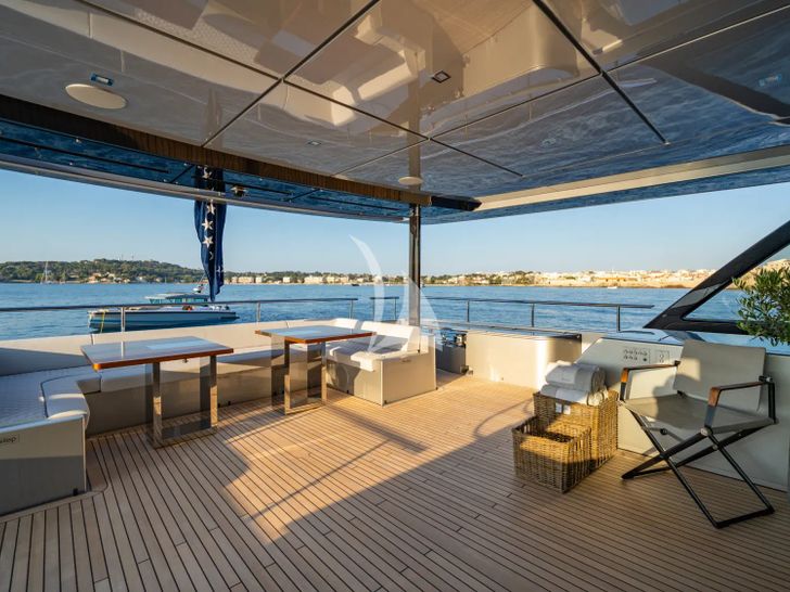 BELLA DONNA Riva Dolcevita 110 - aft deck lounge BELLA DONNA Riva Dolcevita 110 - aft deck lounge