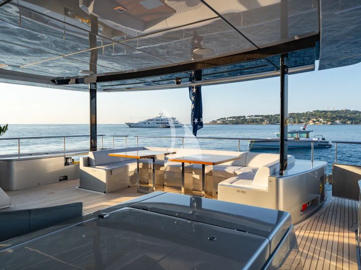 BELLA DONNA Riva Dolcevita 110 - aft deck BELLA DONNA Riva Dolcevita 110 - aft deck