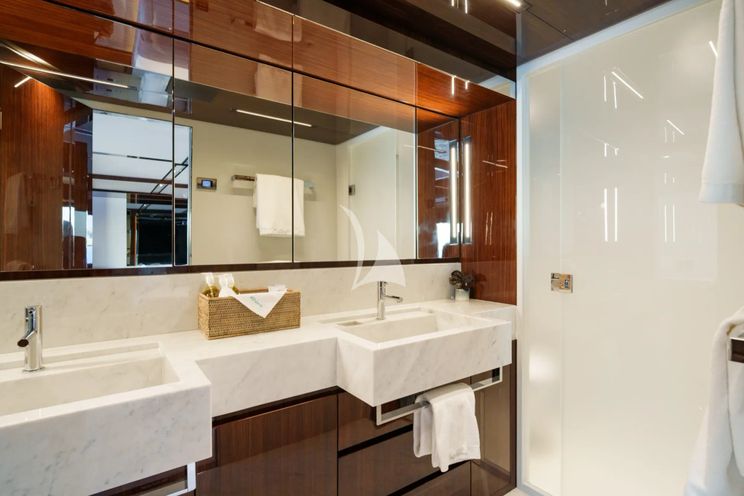 Charter Yacht BELLA DONNA - Riva Dolcevita 110 - 5 Cabins - Antibes - Cannes - St Tropez - French Riviera