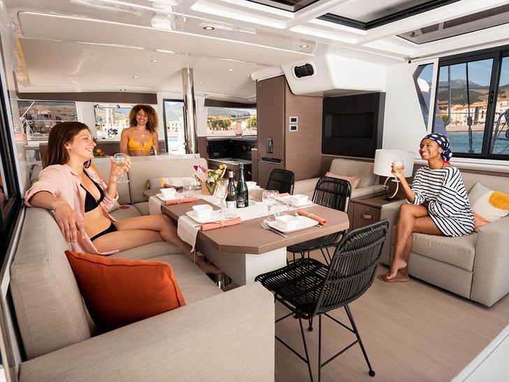 BELLA LUNA Bali 4.2 - saloon BELLA LUNA Bali 4.2 - saloon