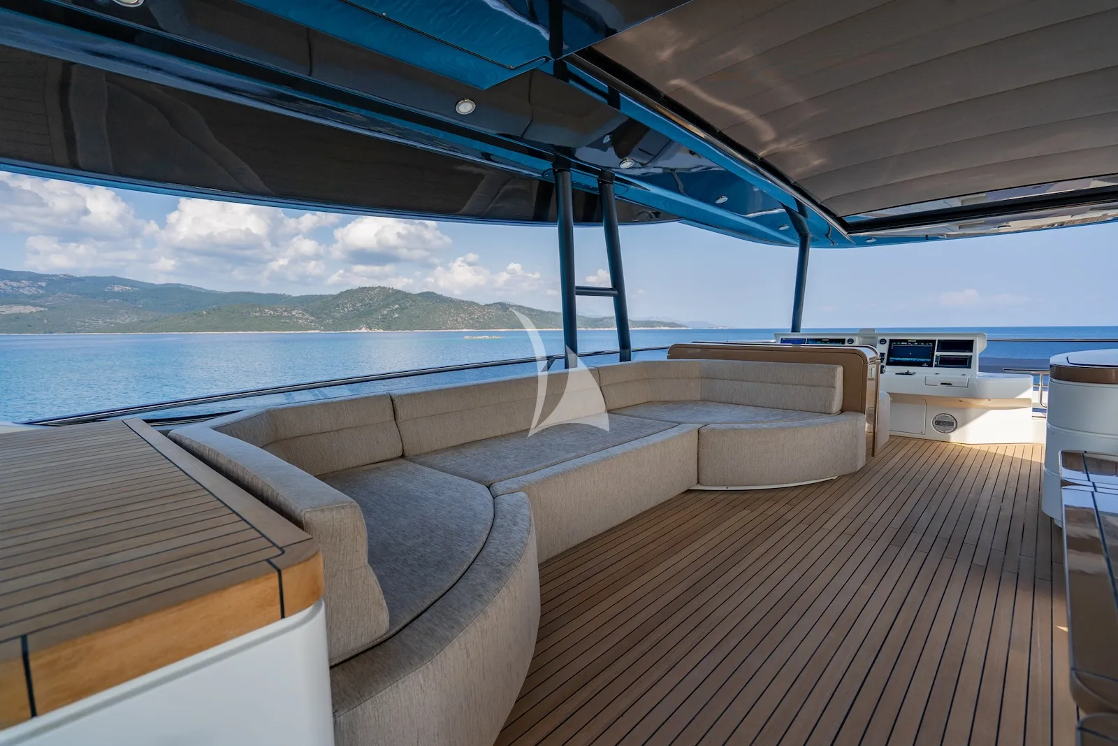 BELLA LUNA Monte Carlo 26m - sundeck lounge
