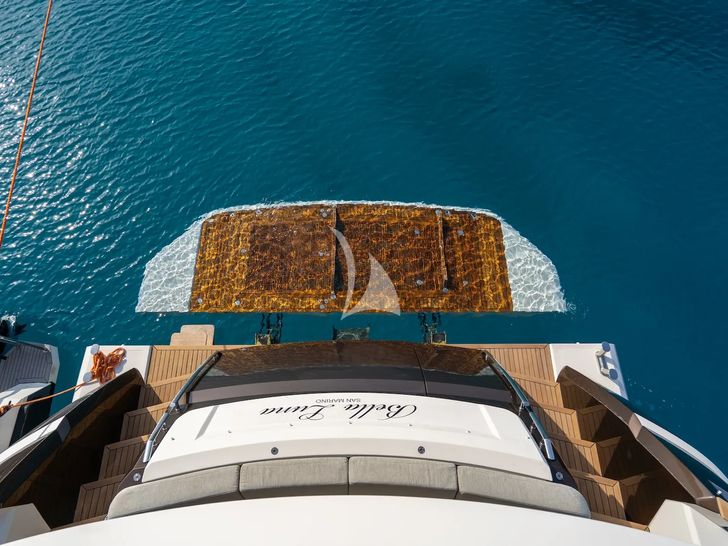 BELLA LUNA Monte Carlo 26m - swim platform BELLA LUNA Monte Carlo 26m - swim platform