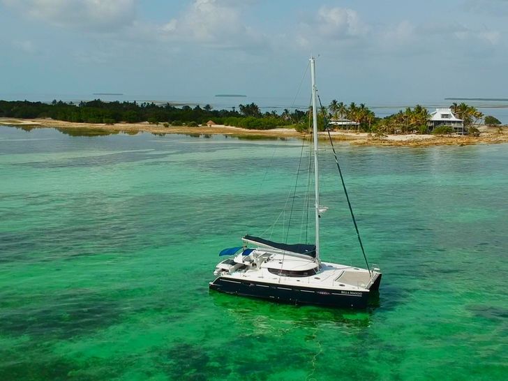 BELLAMAGGIO Fountaine Pajot Salina 48 - anchored near an island BELLAMAGGIO Fountaine Pajot Salina 48 - anchored near an island