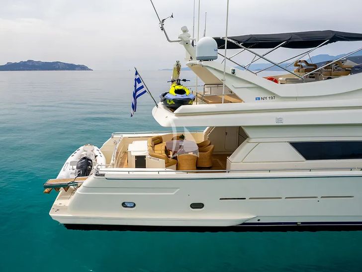 BELLAS BOY Ferretti 80 - aft shot BELLAS BOY Ferretti 80 - aft shot