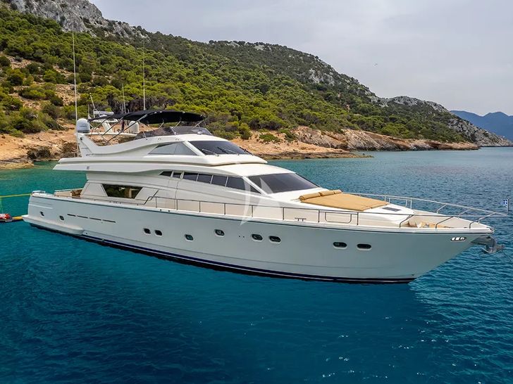 BELLAS BOY Ferretti 80 - anchored BELLAS BOY Ferretti 80 - anchored