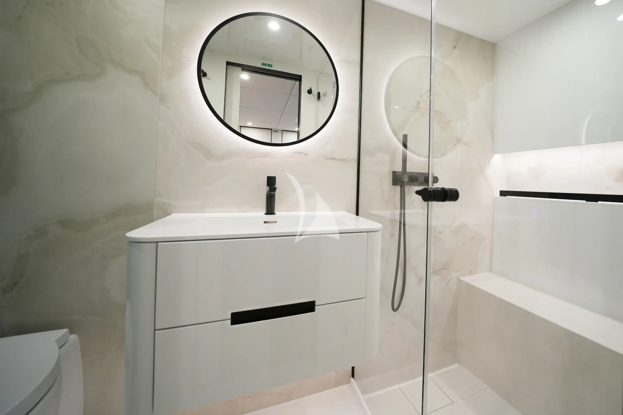 Charter Yacht BELLDIA - Sunreef 80 - 4 Cabins - Nassau - Exumas - Bahamas