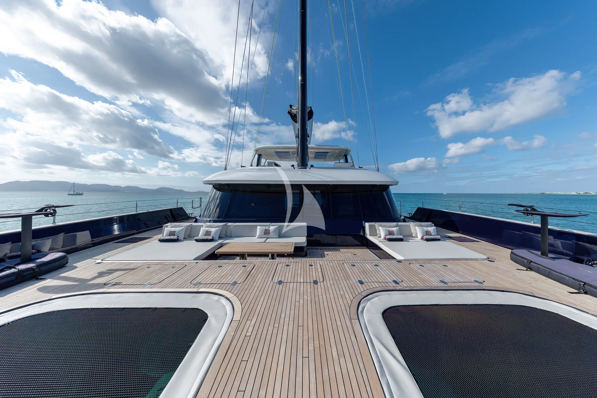 Charter Yacht BELLDIA - Sunreef 80 - 4 Cabins - Nassau - Exumas - Bahamas