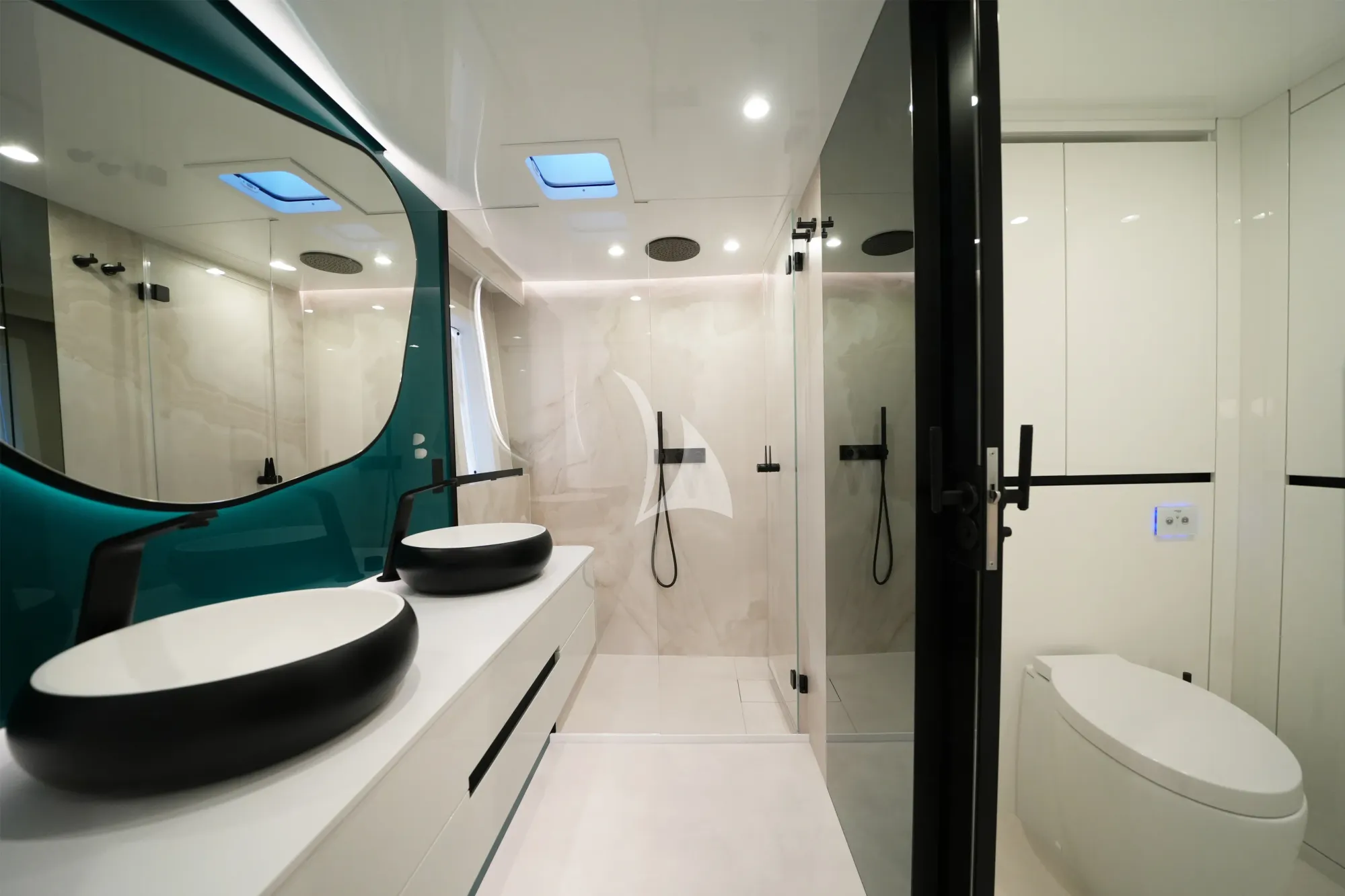 Charter Yacht BELLDIA - Sunreef 80 - 4 Cabins - Nassau - Exumas - Bahamas