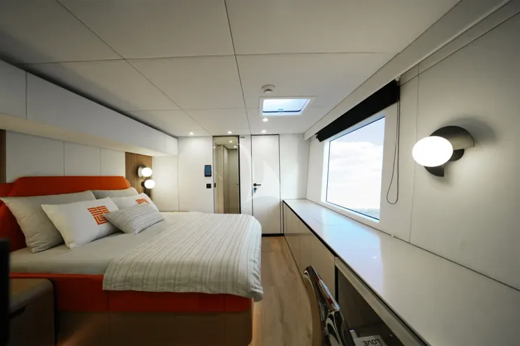 Charter Yacht BELLDIA - Sunreef 80 - 4 Cabins - Nassau - Exumas - Bahamas