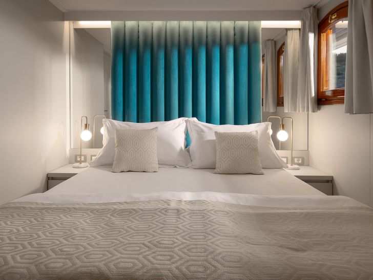 BELLEZZA Custom 52m - VIP cabin 2 BELLEZZA Custom 52m - VIP cabin 2