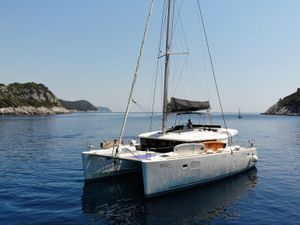 BELO - Lagoon 450F - 4 Cabins - Split - Dubrovnik - Hvar - Croatia BELO - Lagoon 450F - 4 Cabins - Split - Dubrovnik - Hvar - Croatia