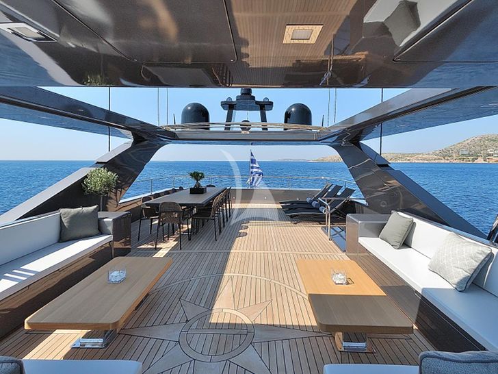 NOEMA Cantieri di Pisa 33m - flybridge NOEMA Cantieri di Pisa 33m - flybridge