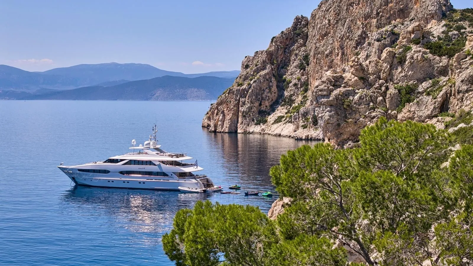BENIK Heesen Anchor