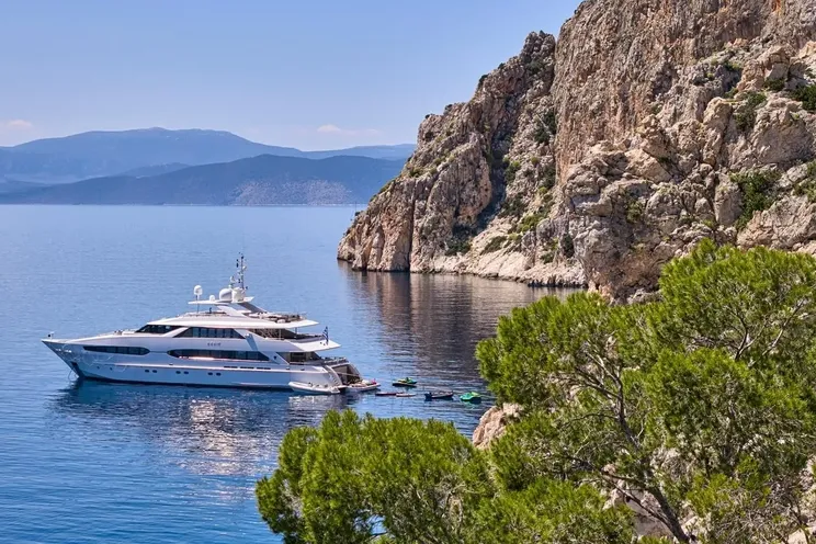 Charter Yacht BENIK I - Heesen 4000 - 7 Cabins - Athens - Mykonos - Paros - Cyclades - Greece