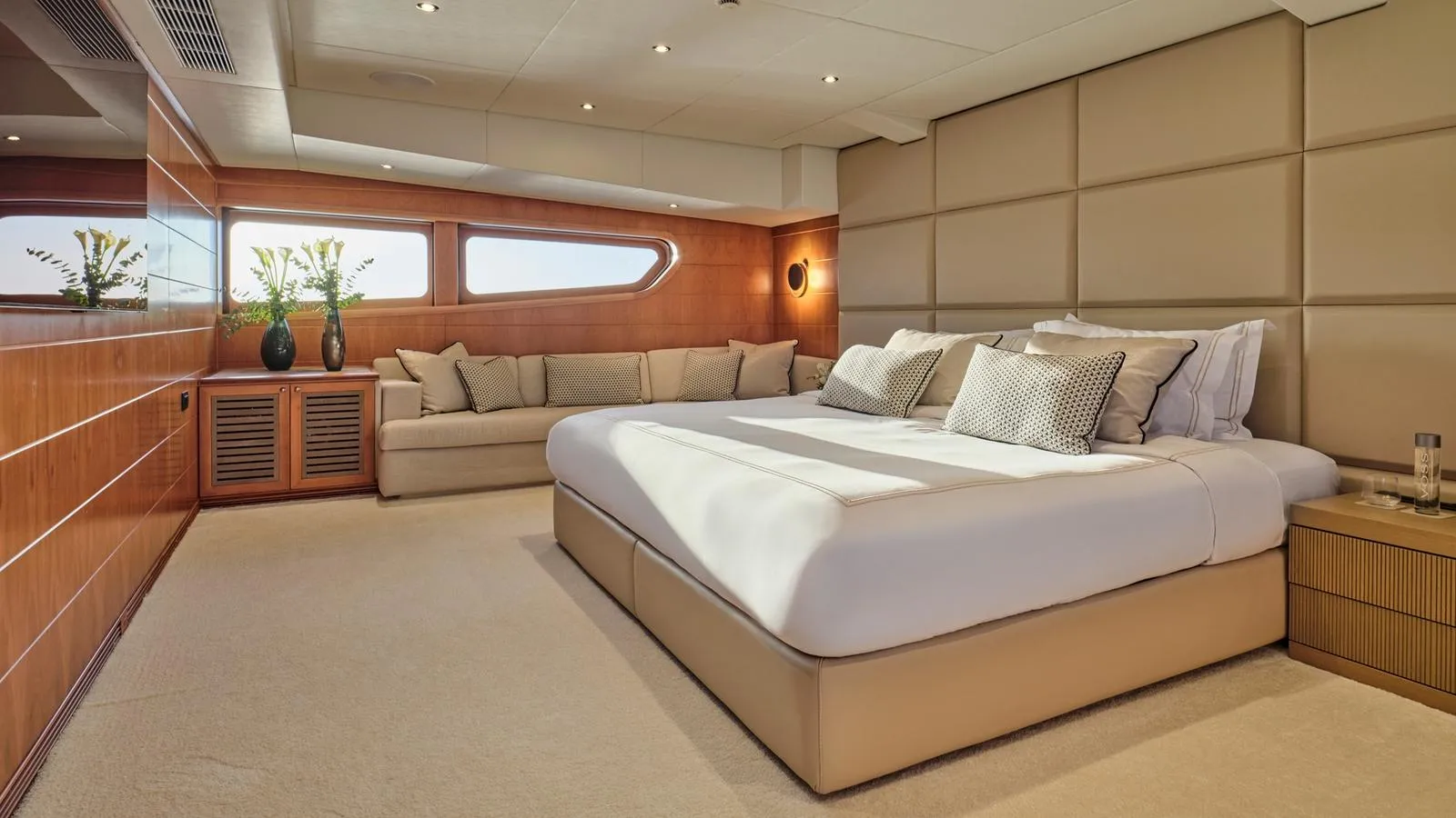 BENIK Heesen Master