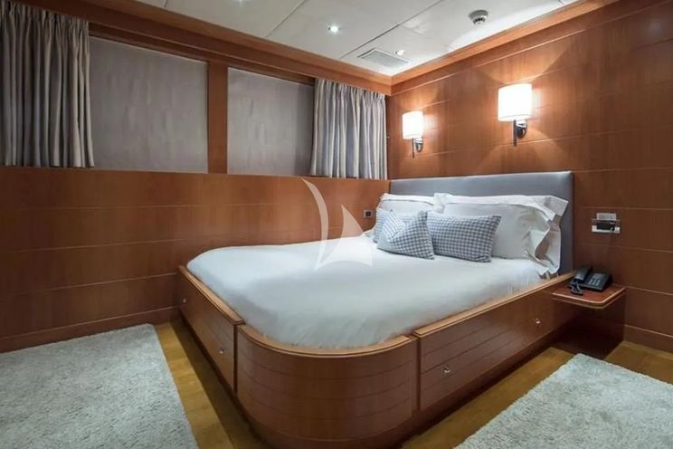 Charter Yacht BENIK I - Heesen 4000 - 7 Cabins - Athens - Mykonos - Paros - Cyclades - Greece