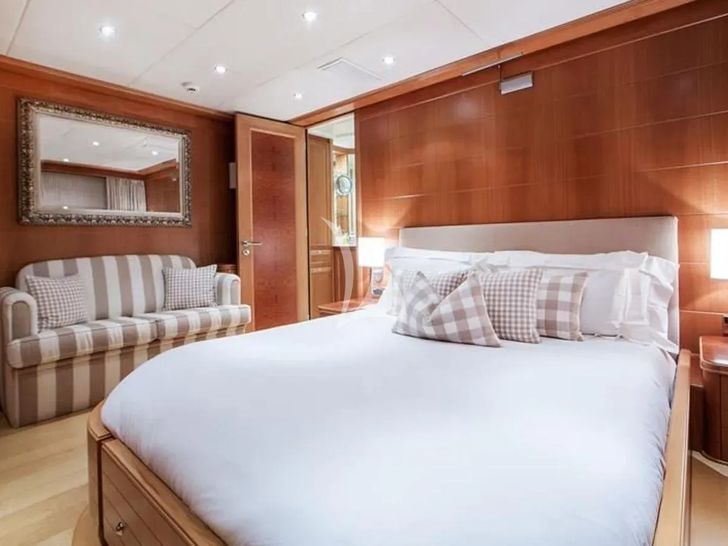 BENIK I Heesen 4000 - VIP cabin 2 BENIK I Heesen 4000 - VIP cabin 2