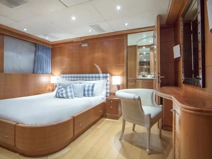 BENIK I Heesen 4000 - VIP cabin 3 BENIK I Heesen 4000 - VIP cabin 3