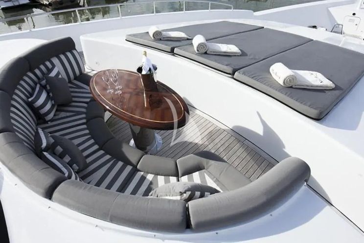Charter Yacht BENIK I - Heesen 4000 - 7 Cabins - Athens - Mykonos - Paros - Cyclades - Greece