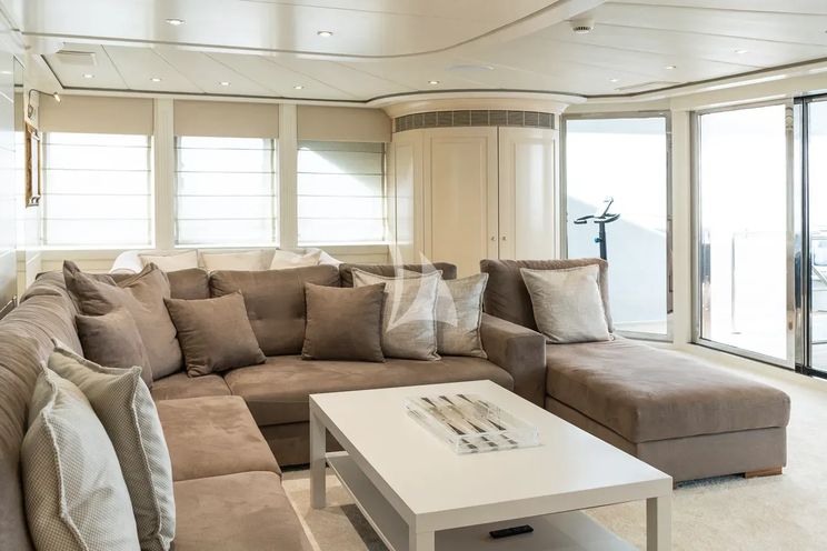 Charter Yacht BENIK I - Heesen 4000 - 7 Cabins - Athens - Mykonos - Paros - Cyclades - Greece