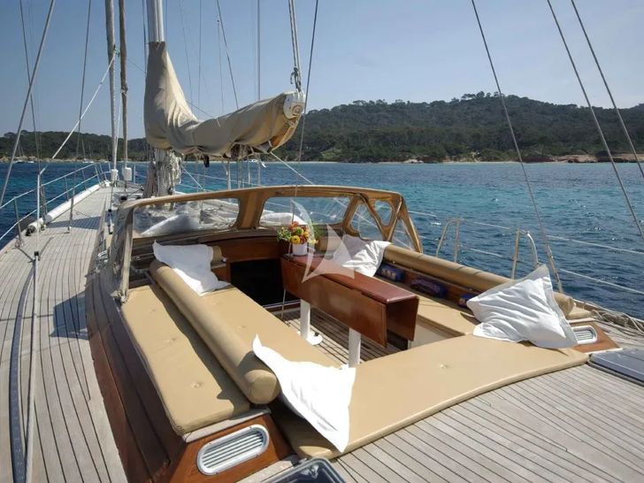 BERNIC II CNB Ketch 22m - upper deck BERNIC II CNB Ketch 22m - upper deck