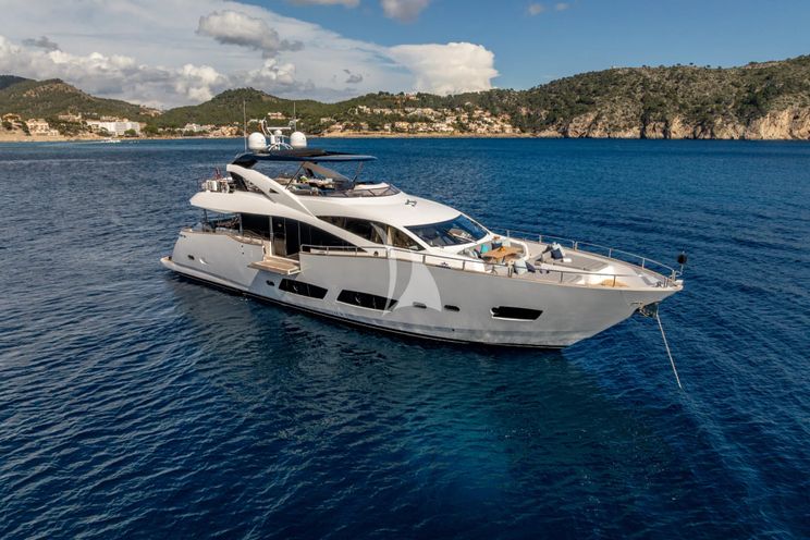 Charter Yacht BEST OF ME - Sunseeker 28m - 4 Cabins - Palma - Mallorca - Ibiza - Balearics - Spain