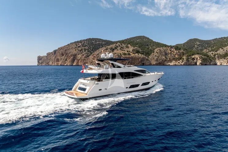 Charter Yacht BEST OF ME - Sunseeker 28m - 4 Cabins - Palma - Mallorca - Ibiza - Balearics - Spain