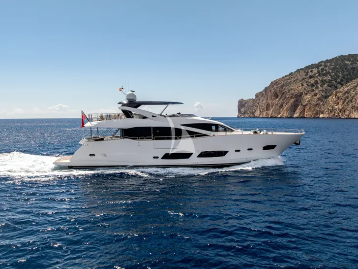 BEST OF ME Sunseeker 28m - cruising side profile BEST OF ME Sunseeker 28m - cruising side profile