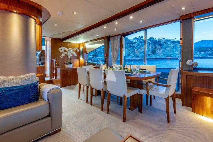 Charter Yacht BEST OF ME - Sunseeker 28m - 4 Cabins - Palma - Mallorca - Ibiza - Balearics - Spain