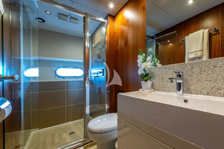 Charter Yacht BEST OF ME - Sunseeker 28m - 4 Cabins - Palma - Mallorca - Ibiza - Balearics - Spain