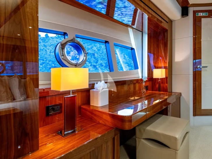 BEST OF ME Sunseeker 28m - master cabin vanity and working area BEST OF ME Sunseeker 28m - master cabin vanity and working area