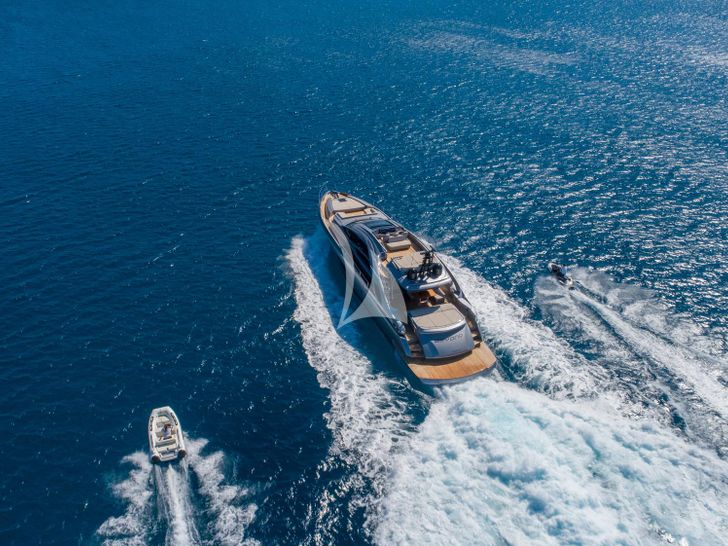 BEYOND Pershing 8X cruising BEYOND Pershing 8X cruising