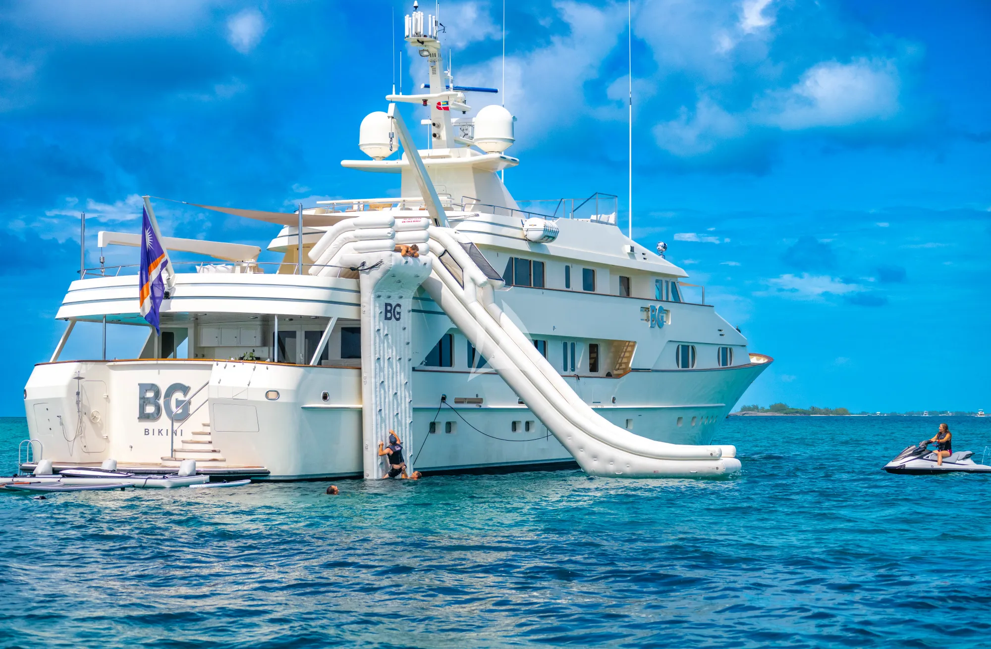 Charter Yacht BG - Feadship 46m - 6 Cabins - Nassau - Exumas - Bahamas