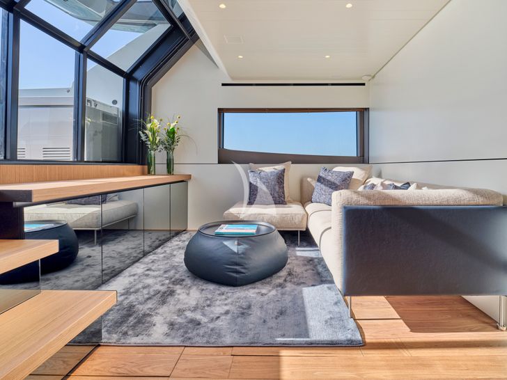 DUCHESS Bluegame BGX63 - saloon DUCHESS Bluegame BGX63 - saloon