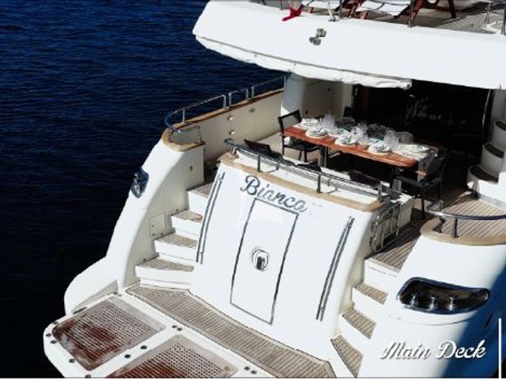 BIANCA II Canados 72 aft deck BIANCA II Canados 72 aft deck