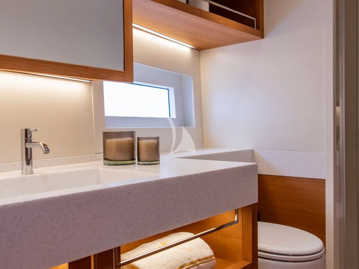 BIANCA Grand Soleil 72 LC - master cabin bathroom BIANCA Grand Soleil 72 LC - master cabin bathroom