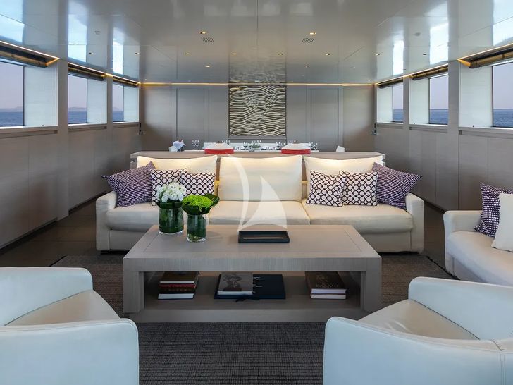 BILLA Admiral 42m saloon seating BILLA Admiral 42m saloon seating