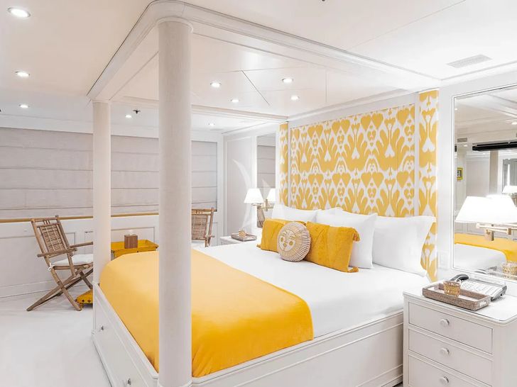 BINA Mondomarine 140 - VIP cabin 2 BINA Mondomarine 140 - VIP cabin 2