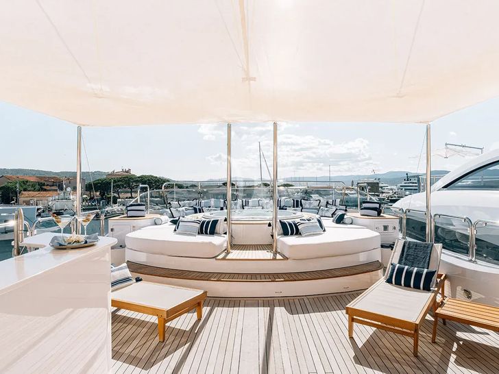 BINA Mondomarine 140 - sun deck BINA Mondomarine 140 - sun deck