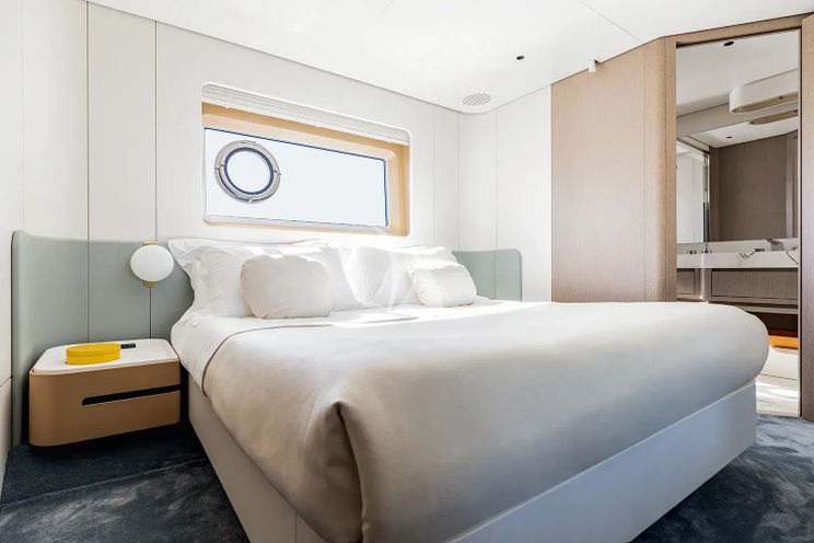 Charter Yacht BK - Azimut Grande 26m - 5 Cabins - Liguria - Genoa - La Spezia - Italian Riviera