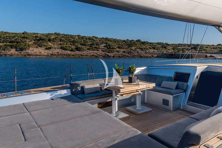 Charter Yacht BLACK LION - Perini Navi 30m - 4 Cabins - Athens - Mykonos - Paros - Cyclades - Greece