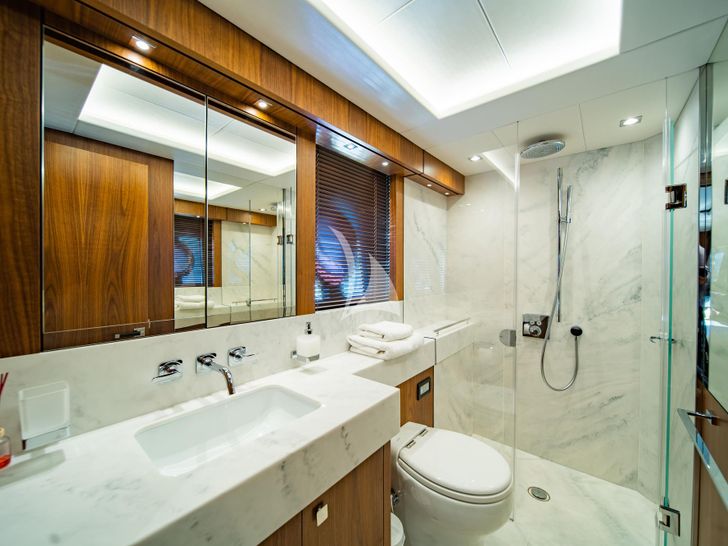 BLACK MAMBA Sunseeker 86 Yacht - VIP cabin bathroom BLACK MAMBA Sunseeker 86 Yacht - VIP cabin bathroom