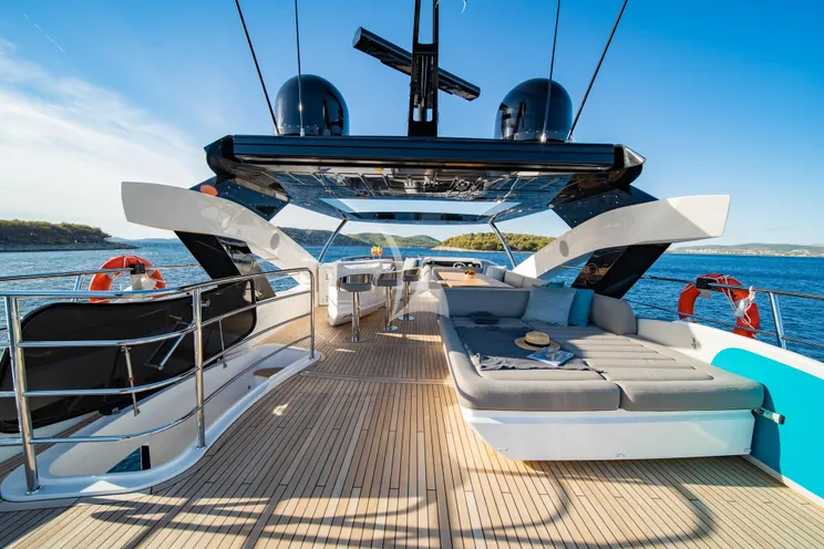 Charter Yacht BLACK MAMBA - Sunseeker 86 Yacht - 4 Cabins - Skradin - Split - Dubrovnik - Hvar - Croatia