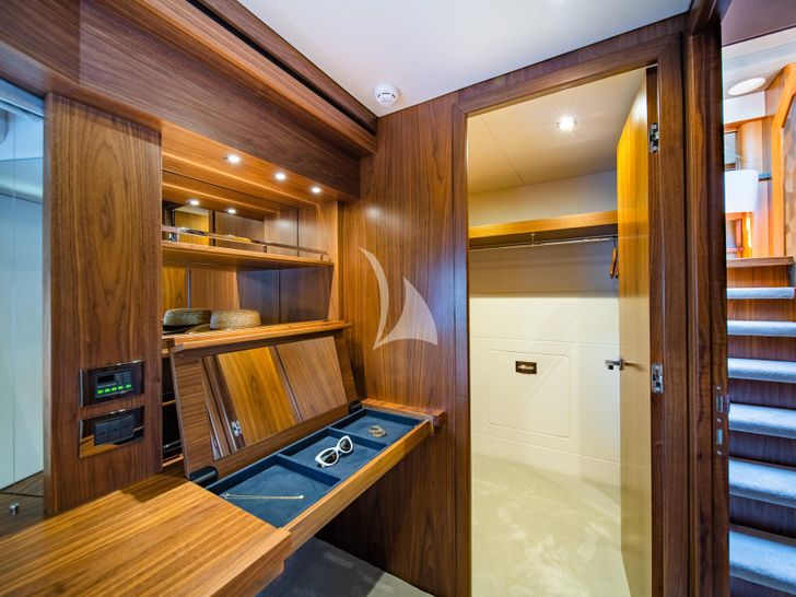 BLACK MAMBA Sunseeker 86 Yacht - vanity area and bathroom entrance BLACK MAMBA Sunseeker 86 Yacht - vanity area and bathroom entrance